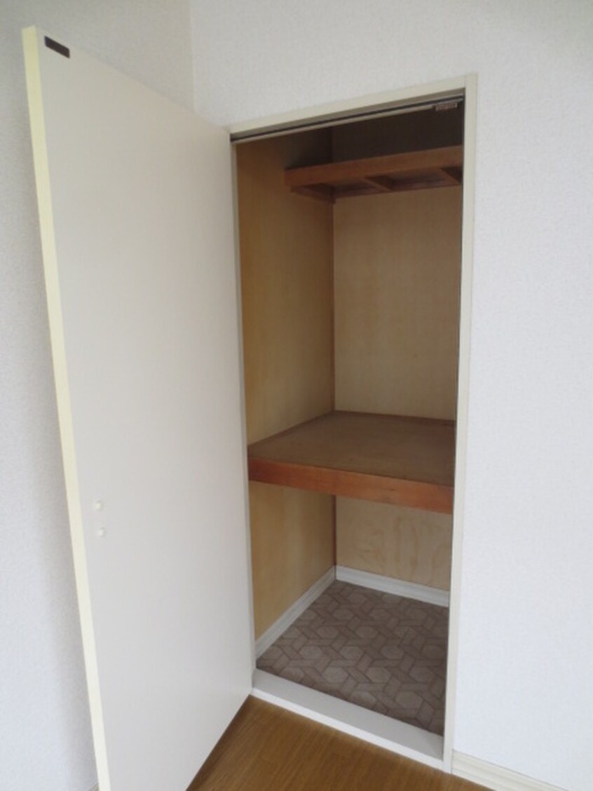 収納 奥田ハイツ