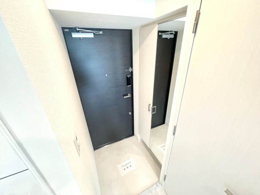 玄関 ｴｽﾘｰﾄﾞ神戸大倉山ﾋﾙｽﾞ（511）