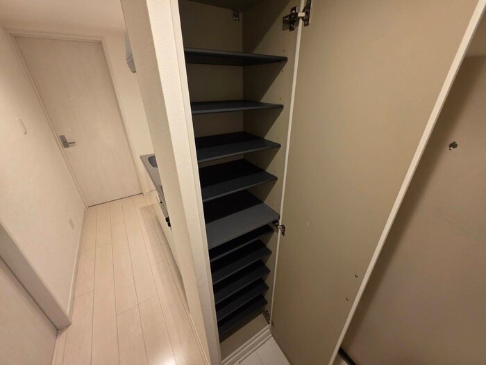 靴箱 First  Gate KOBE