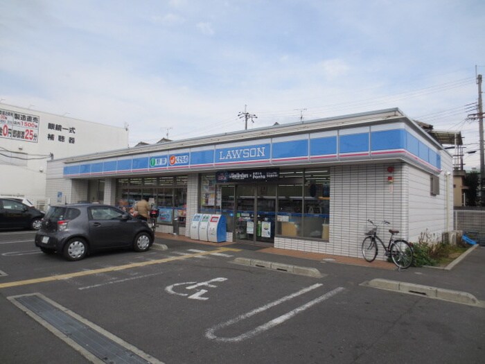 ローソン八尾青山店(コンビニ)まで400m molokai