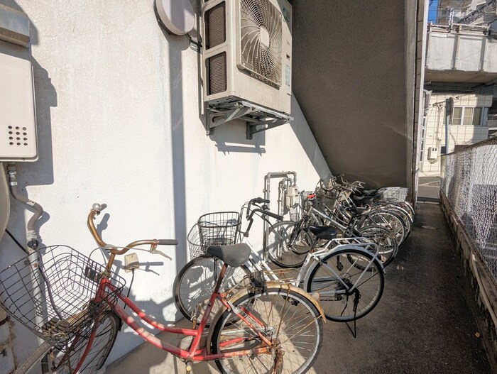 駐輪場 ＡＲビル