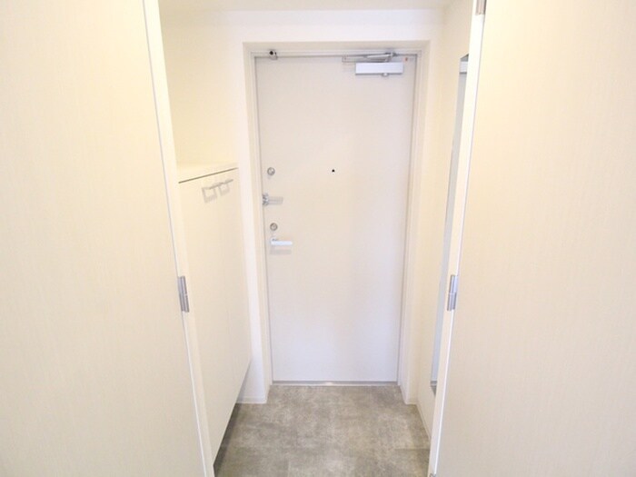 玄関 アドバンス江坂ラシュレ