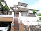 雲雀丘３丁目貸家の外観