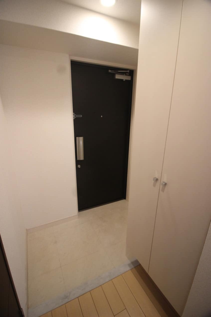 玄関 ｸﾚｱｰﾄｱﾄﾞﾊﾞﾝｽ北大阪(901)