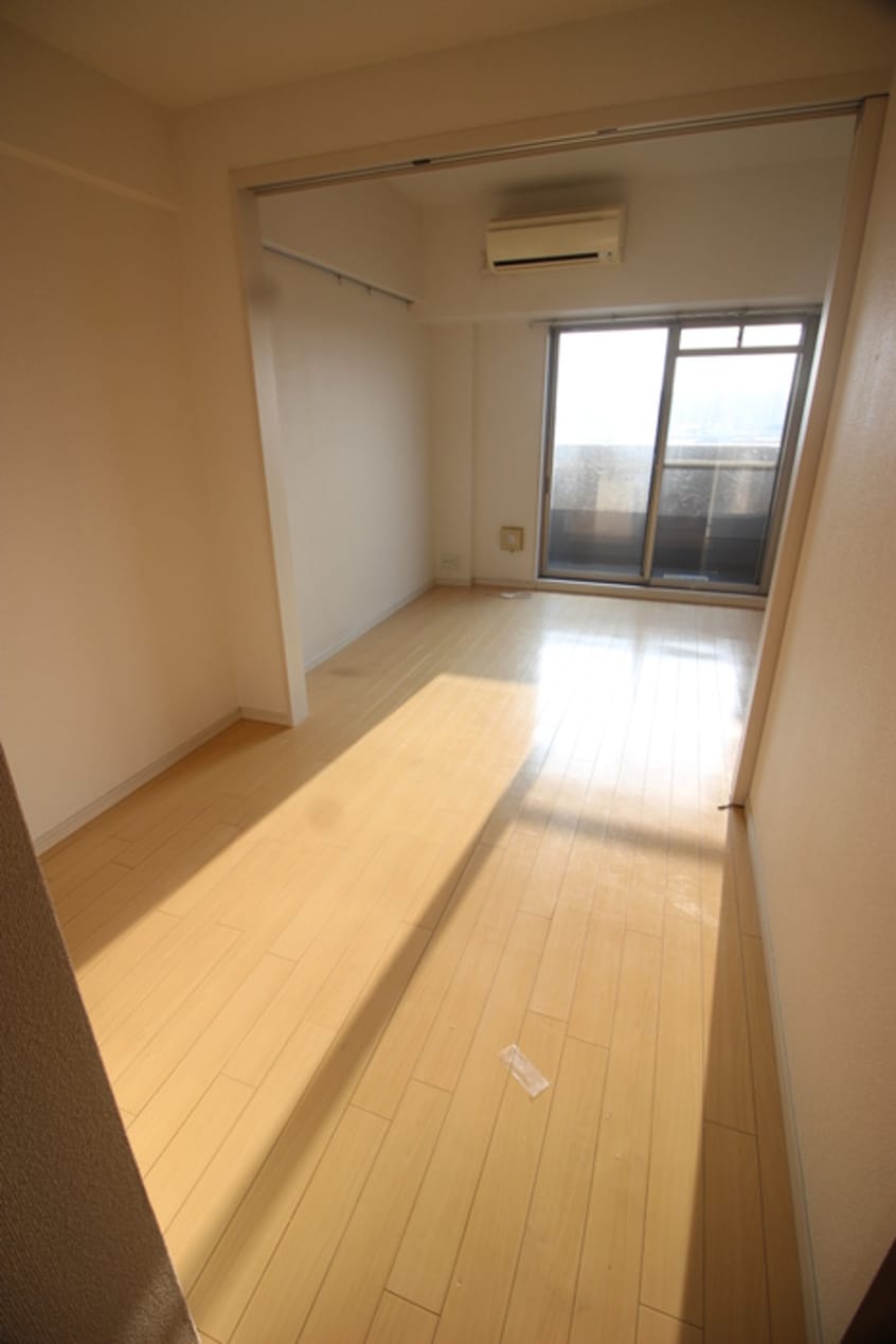 居室 ｸﾚｱｰﾄｱﾄﾞﾊﾞﾝｽ北大阪(901)