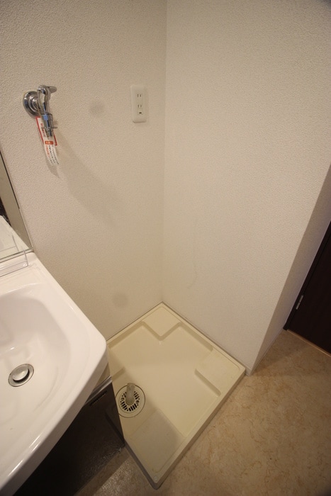 洗濯機置場 ｸﾚｱｰﾄｱﾄﾞﾊﾞﾝｽ北大阪(901)