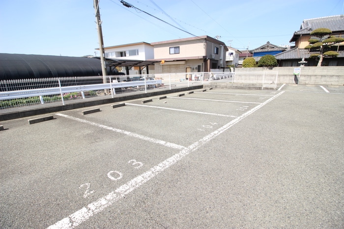駐車場 サンハイツ（片山）