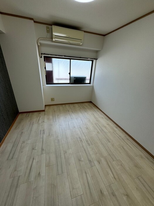 居室 アリタマンション京橋