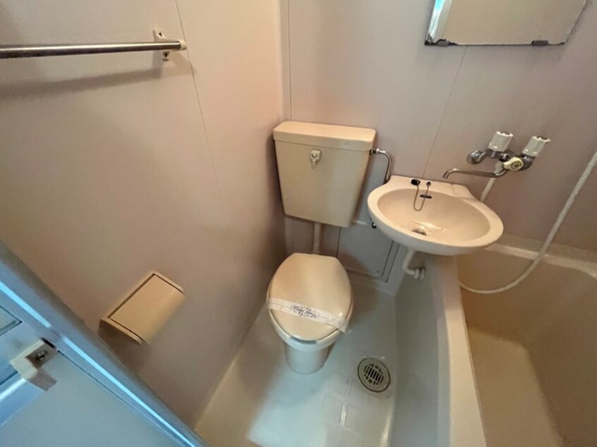 トイレ リブ山手