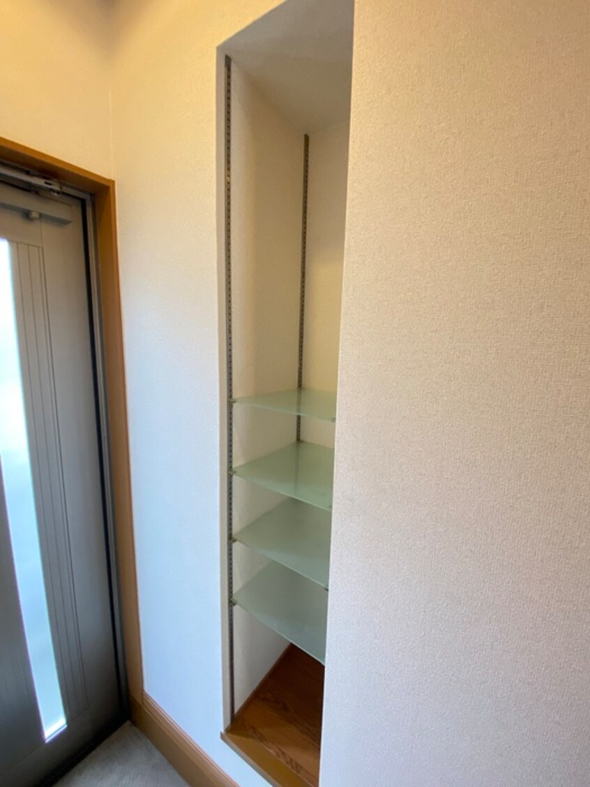 靴箱 パークス宮之阪