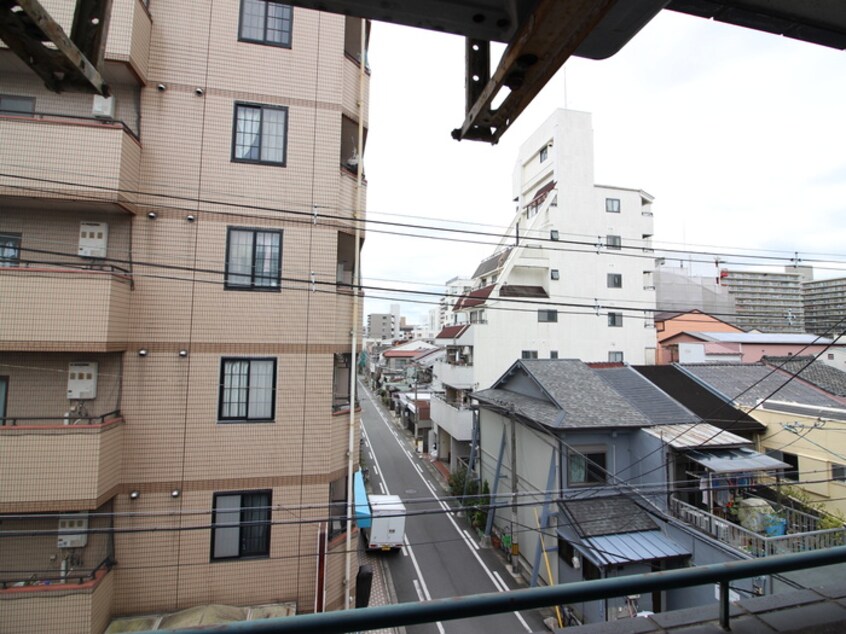 室内からの展望 マンション桂