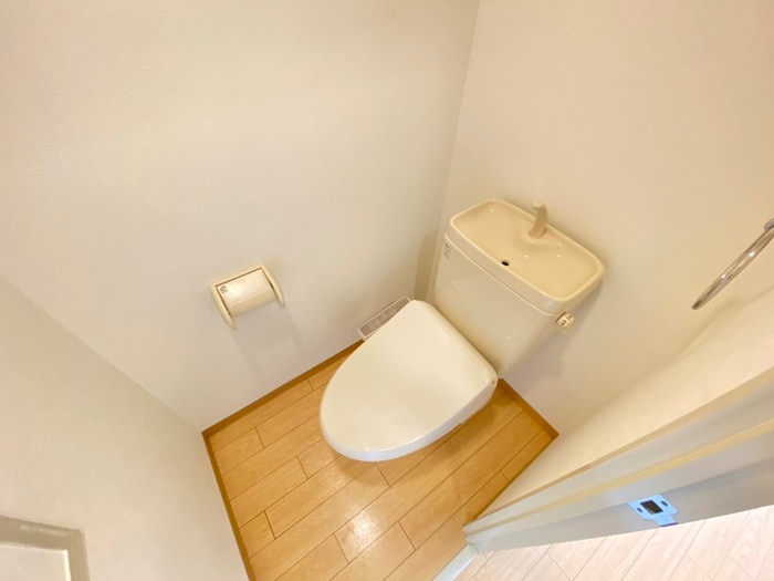 トイレ エルセレ－ノ西京極