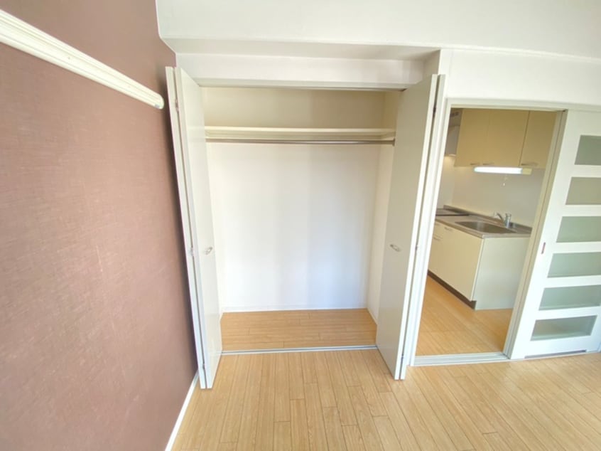 収納 エルセレ－ノ西京極