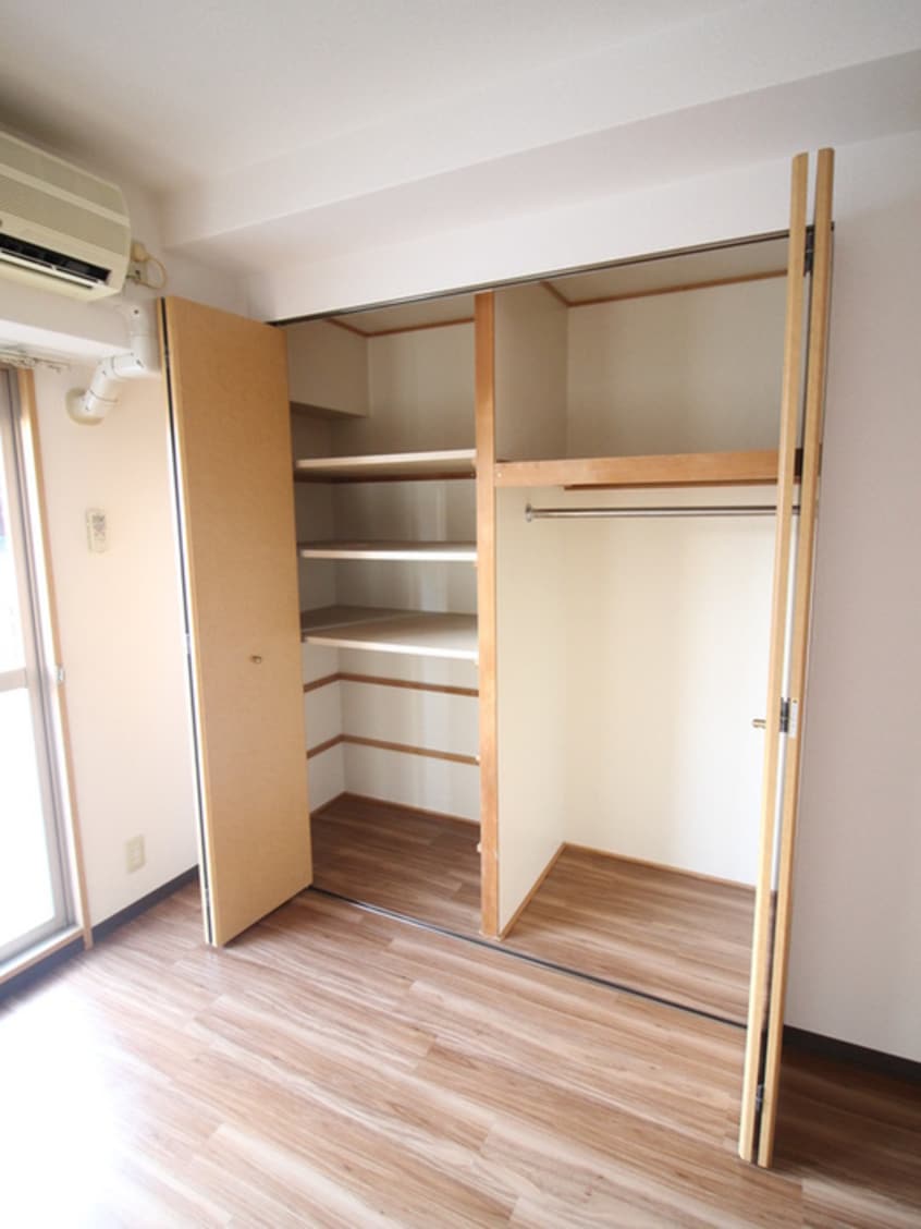 内観写真 ＹＯＵＲＳ