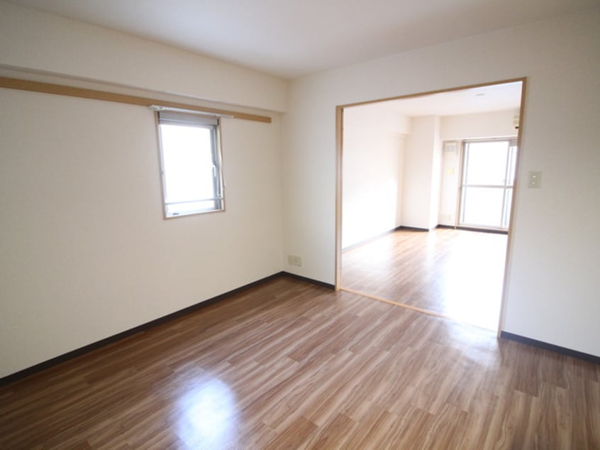 居室 ＹＯＵＲＳ