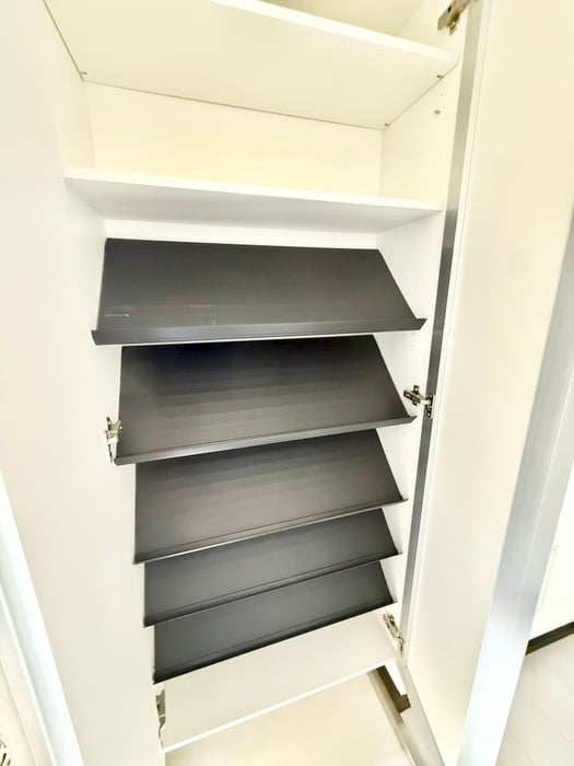 靴箱 プレアデス千里山田