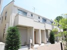 建石ヒルズ４号棟の外観