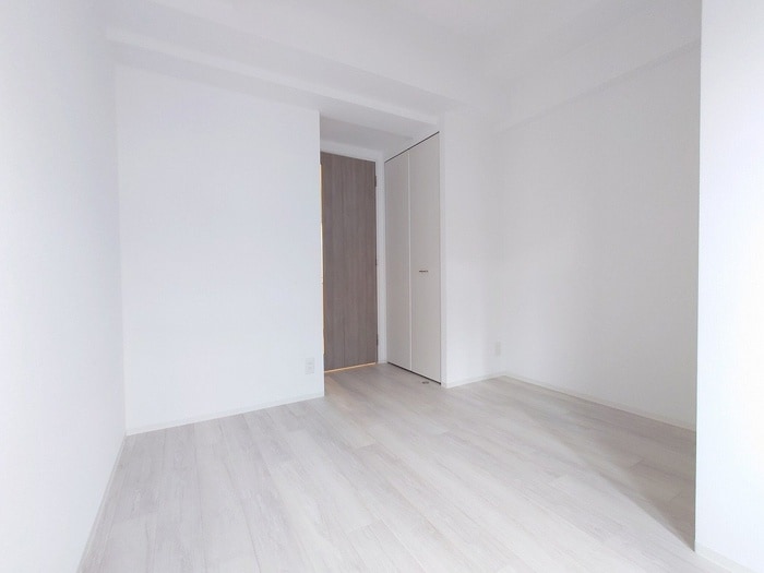 居室 ｴｽﾘｰﾄﾞ神戸三宮（506）