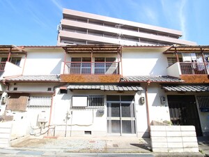 中本貸家