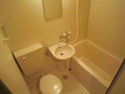 バス／シャワールーム等