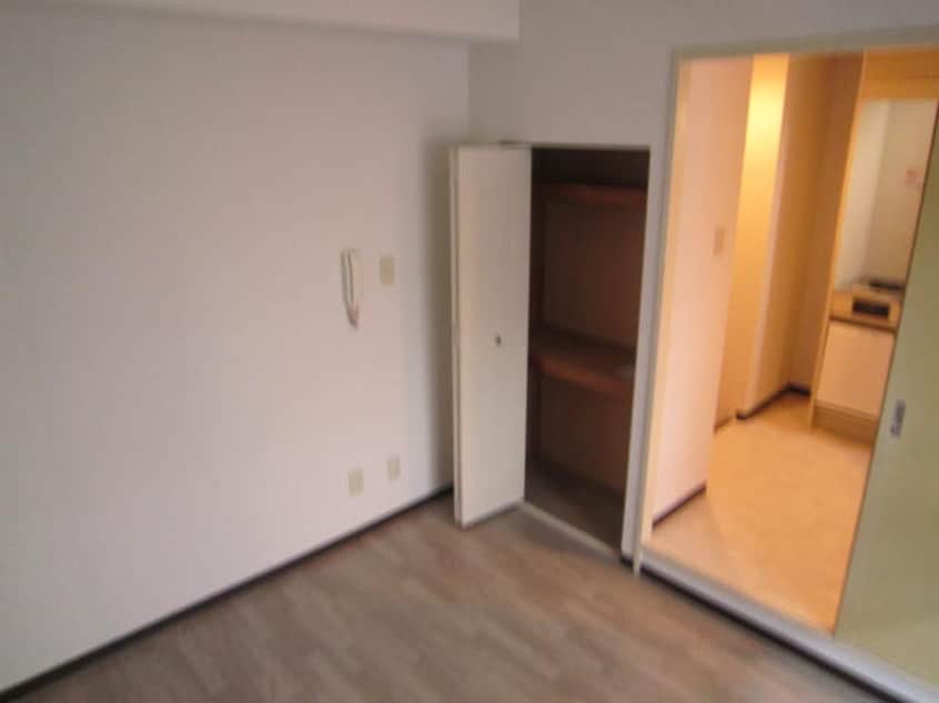 居室 新井マンション