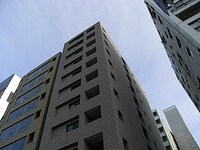 リ－ガル靱公園南(402)