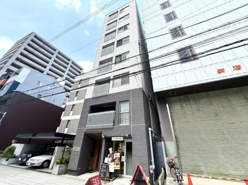 外観写真 D-Rest Nakanoshima