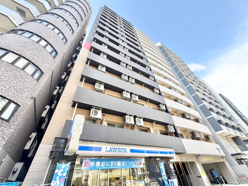 外観写真 SERENiTE本町reflet