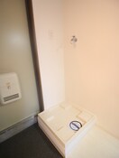 洗濯機置場 ルミエ－ル西長堀