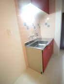 キッチン ルミエ－ル西長堀