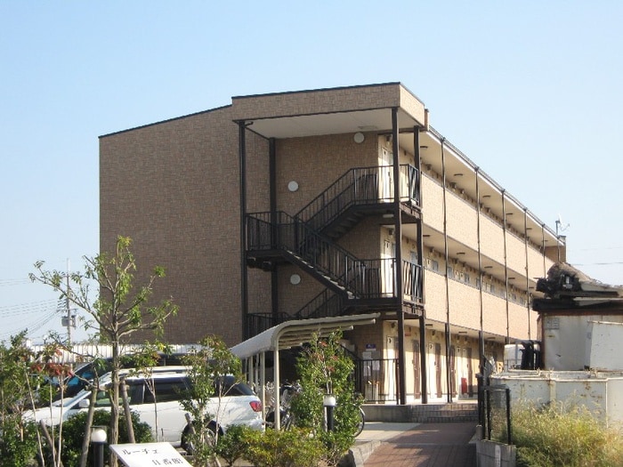 エントランス部分 ル－チェⅡ番館