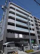 京橋イーストガーデンの外観