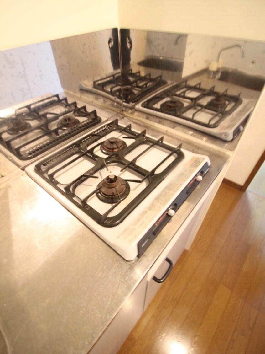 キッチン アンプル－ルフェ－ルドミ－ル