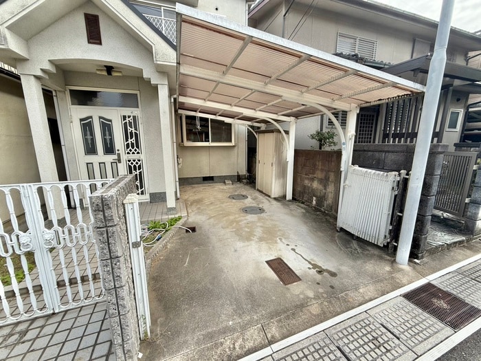 駐車場 宇治大谷貸家