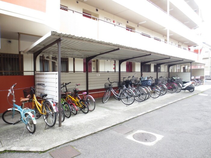 駐輪場 サンベール久宝園