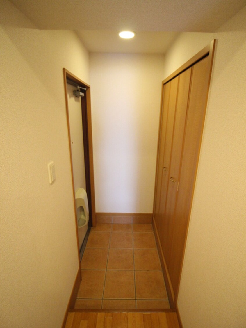 玄関 サニ－レジデンス吉野