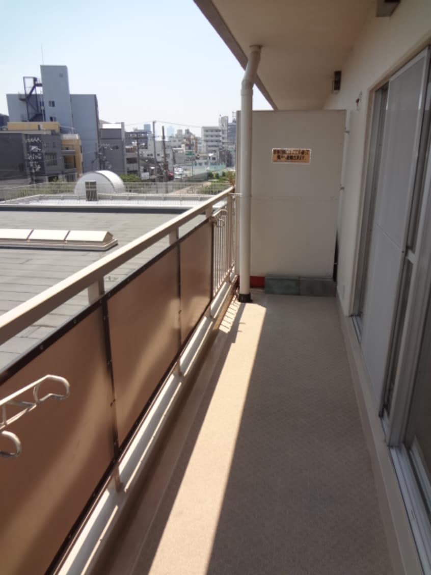 ベランダ・バルコニー 藤和市岡ハイタウン(404)