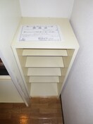 靴箱 ﾌｫﾝﾃｰﾇ