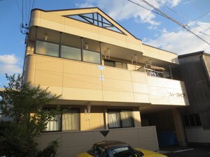 イーストピア
