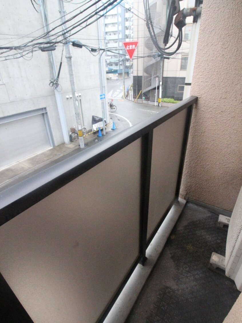 ベランダ・バルコニー 新大淀ビル