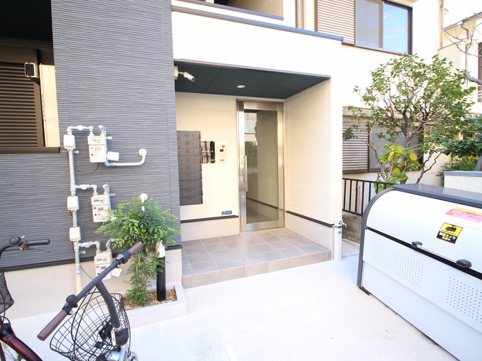 エントランス部分 CRASTINE新森2丁目