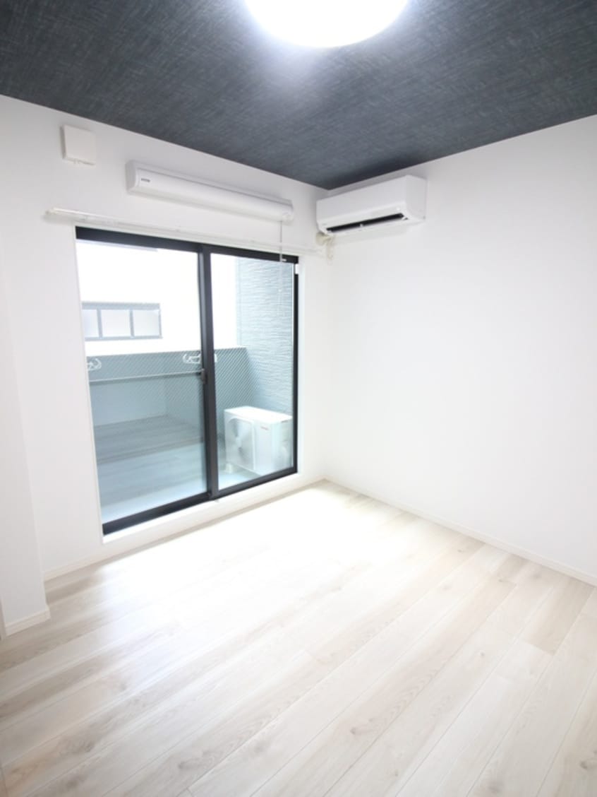 居室 CRASTINE新森2丁目