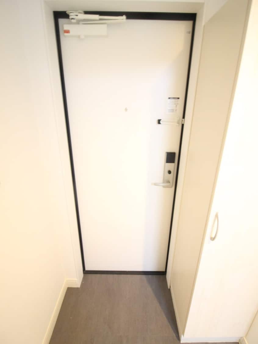 玄関 CRASTINE新森2丁目