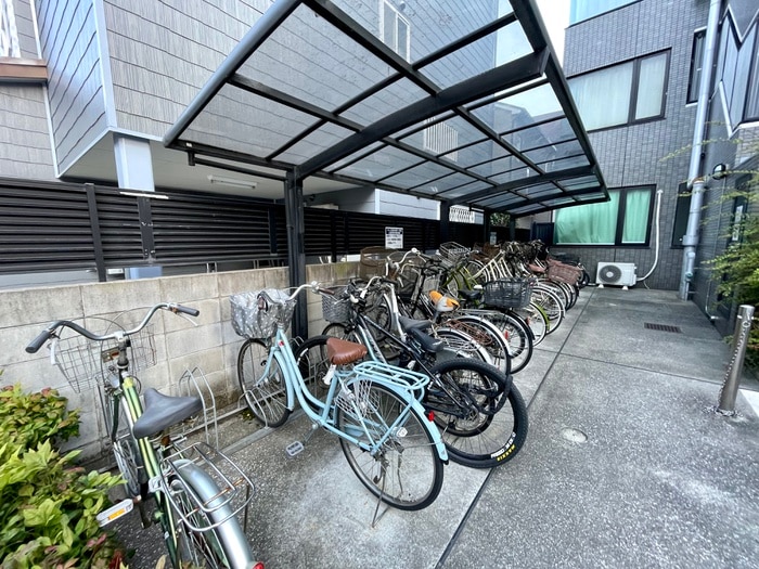 駐輪場 パレス東洋神戸弐号館