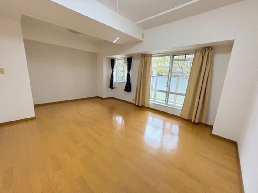 居室 西神中央ｳｪｽﾃｰｼﾞ参番館（112）