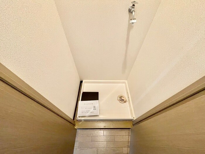 洗濯機置場 ドゥ・フェイト須磨