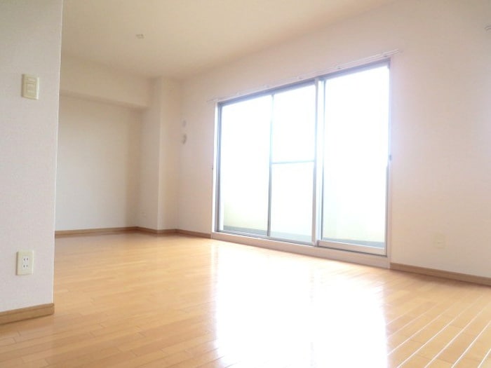 居室 仁川リバ－サイドヒルズ