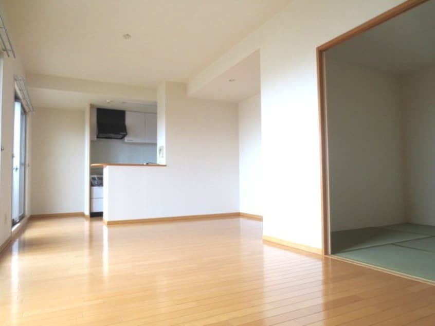 居室 仁川リバ－サイドヒルズ