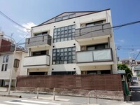 ウィンディ・イースト