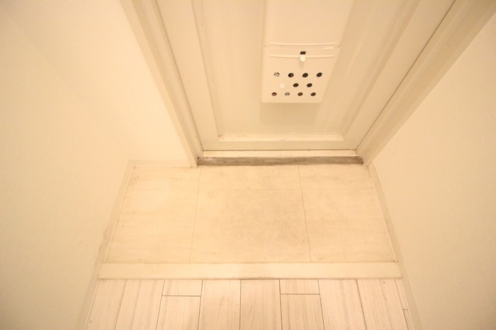 玄関 ア－バンヒル太秦